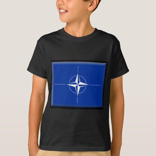Camiseta Bandeira da OTAN (Frente)