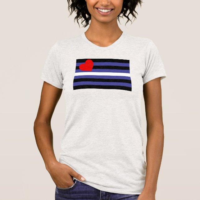 Camiseta Bandeira do Orgulho de Couro (Frente)