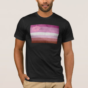 Camiseta Bandeira do Orgulho Lésbico de Batom