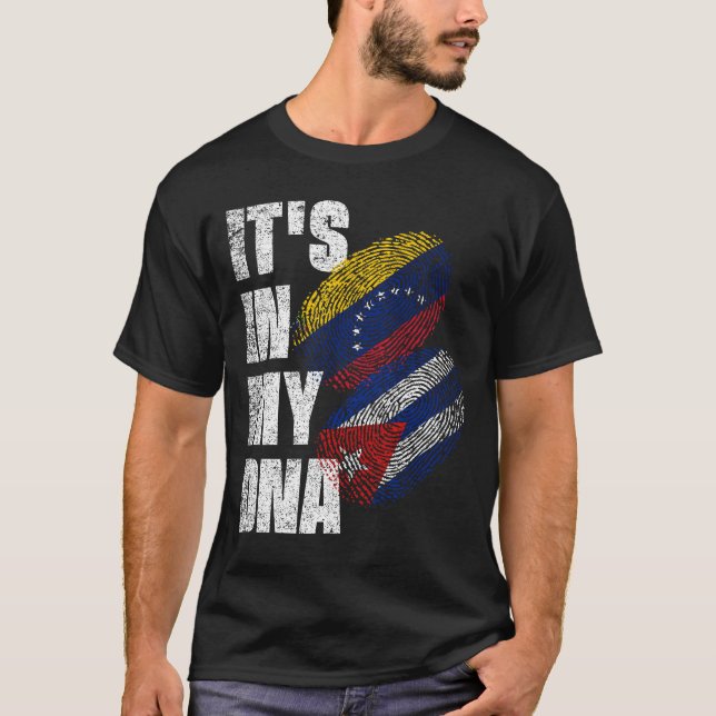 Camiseta Bandeira do Patrimônio do DNA Misturado Cubano E V (Frente)