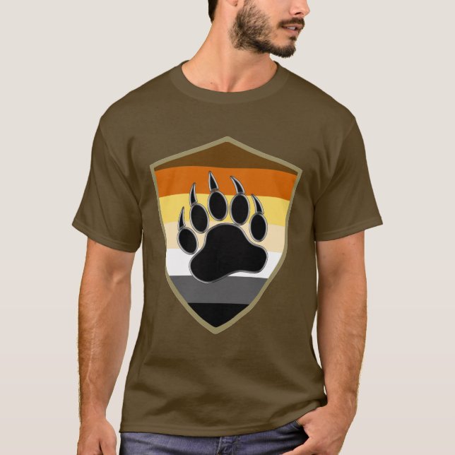 Camiseta Bandeira do Urso Gay Escudo de Orgulho do Urso Pat (Frente)