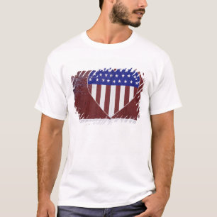 Camiseta Bandeira dos Estados Unidos Coração-Dada forma