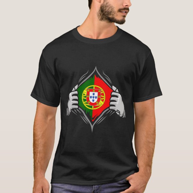 Camiseta Bandeira Reveladora de Portugal com Duas Mãos (Frente)