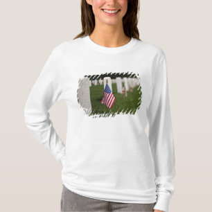 Camiseta Bandeiras americanas nos túmulos de veteranos amer