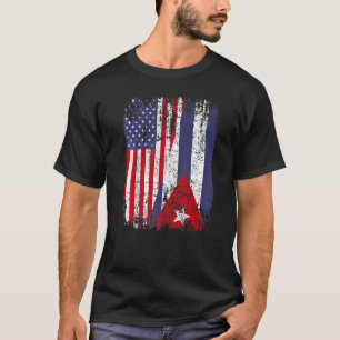 Camiseta Bandeja Cubana Metade da Bandeira Americana de Cub