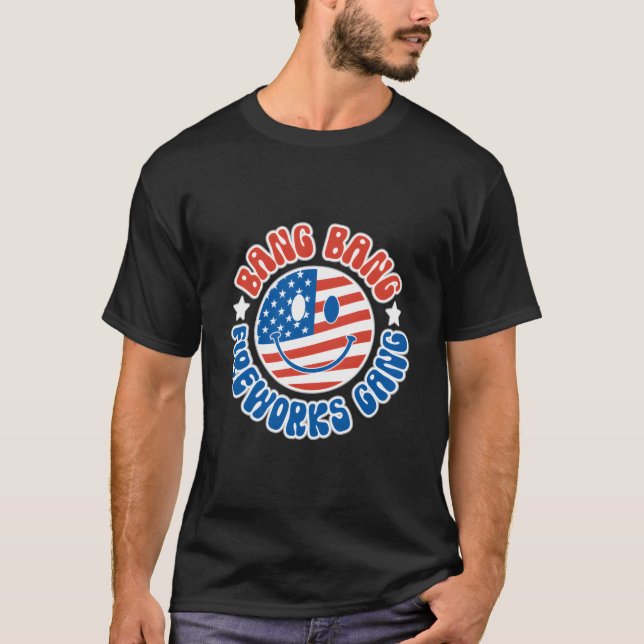 Camiseta Bang Bang Fireworks Gang July 4Th Celebration (Frente)