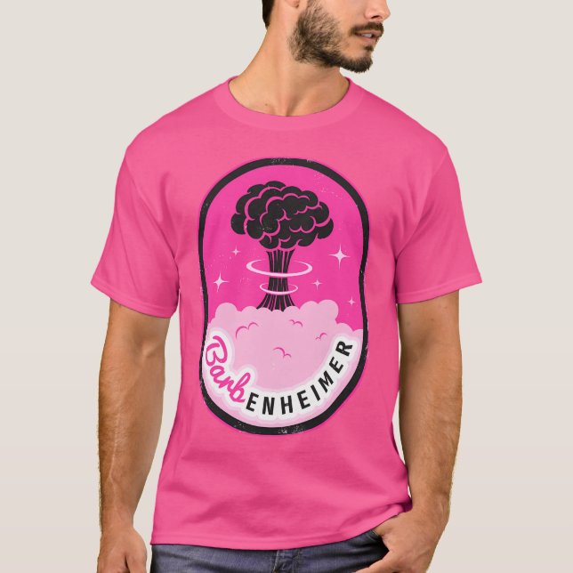Camiseta Barbenheimer Preto E Rosa Quente (Frente)