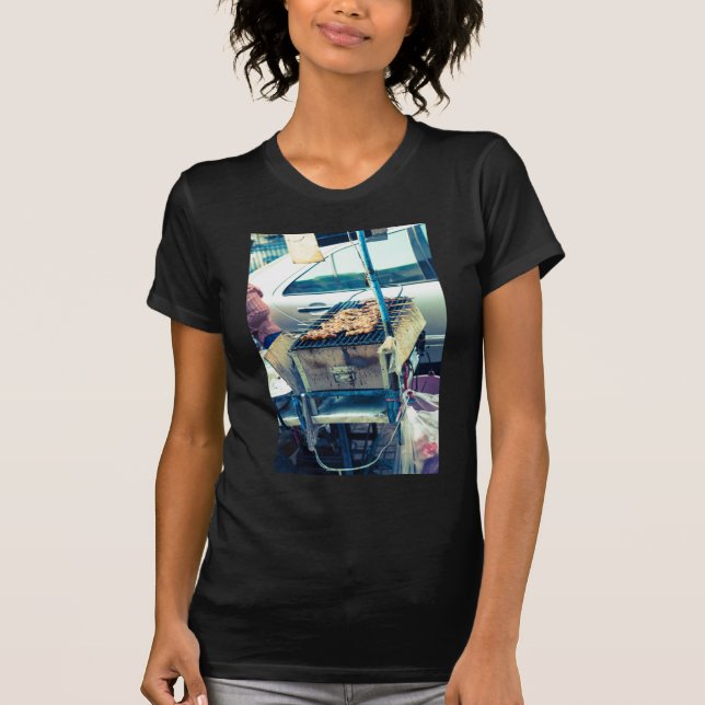 Camiseta Barbeque da comida de Bangkok com esquisitões (Frente)