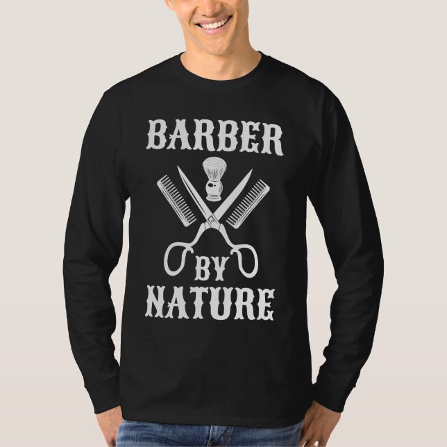 Camiseta Barber Por Natureza - Barbearia De Corte De Cabelo (Frente)