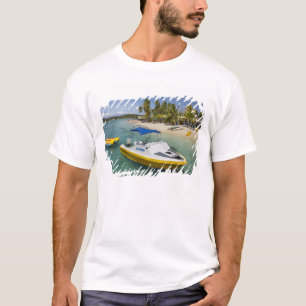 Camiseta Barco a motor e barco banana