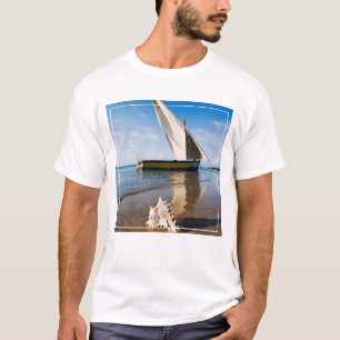Camiseta Barco de vela e Shell   Mozambique, alojamento de