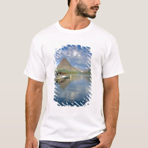Camiseta Barco turístico atracado no lago Two Medicine em G