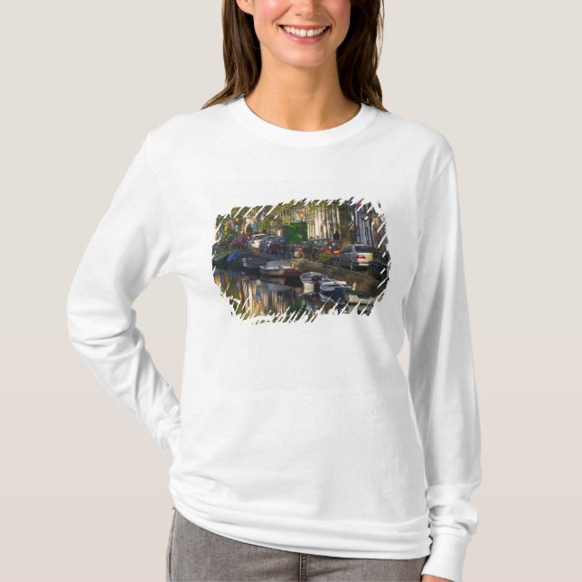 Camiseta Barcos e edifícios ao longo da cintura do canal, (Frente)