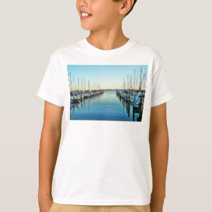 Camiseta Barcos na Marina por Shirley Taylor