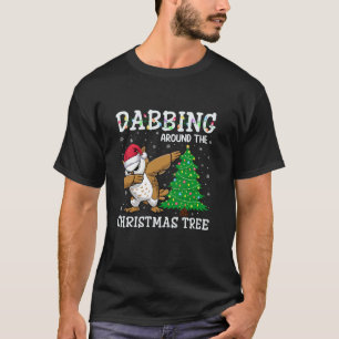 Camiseta Barn Owl Santa Hat Dabbing ao redor do Natal Tr