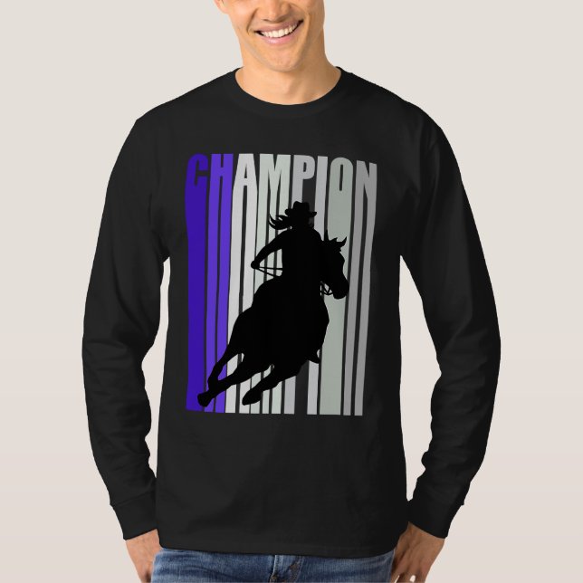 Camiseta Barrel Racing Champion Horse Riding Cowgirls Rides (Frente)