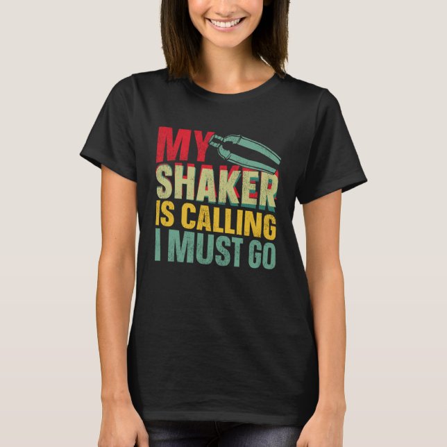 Camiseta Bartender Mixologist My Shaker Is Calling I Must G (Frente)