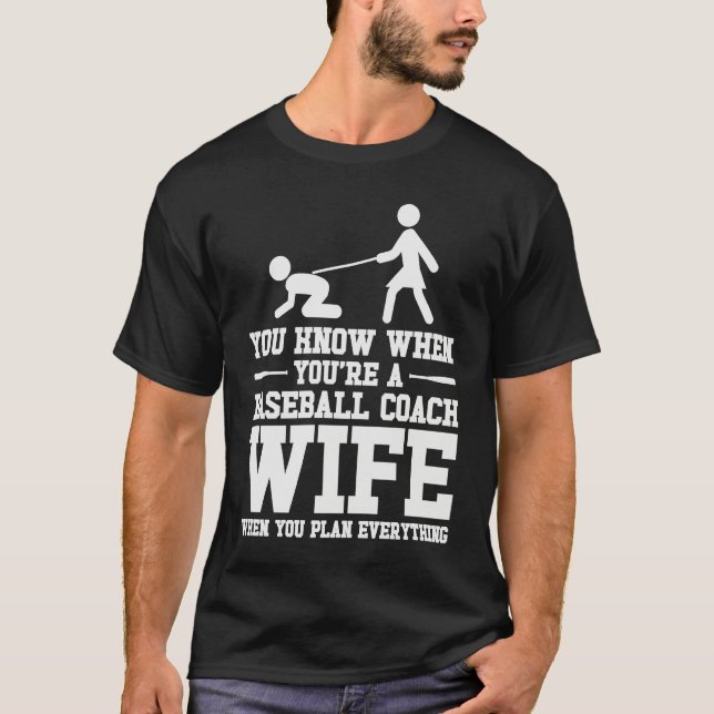 Camiseta Baseball Coach Wife Professional Mom Instructor (Frente)