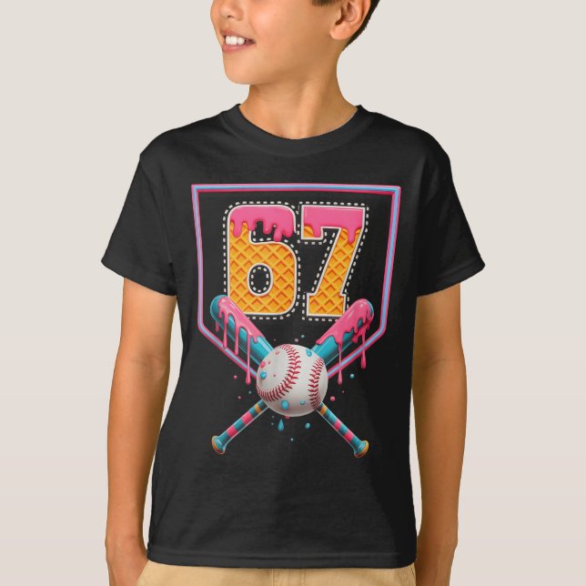 Camiseta Baseball Drip Number 67 Fun Six Seven 6 7 Meme Des (Frente)