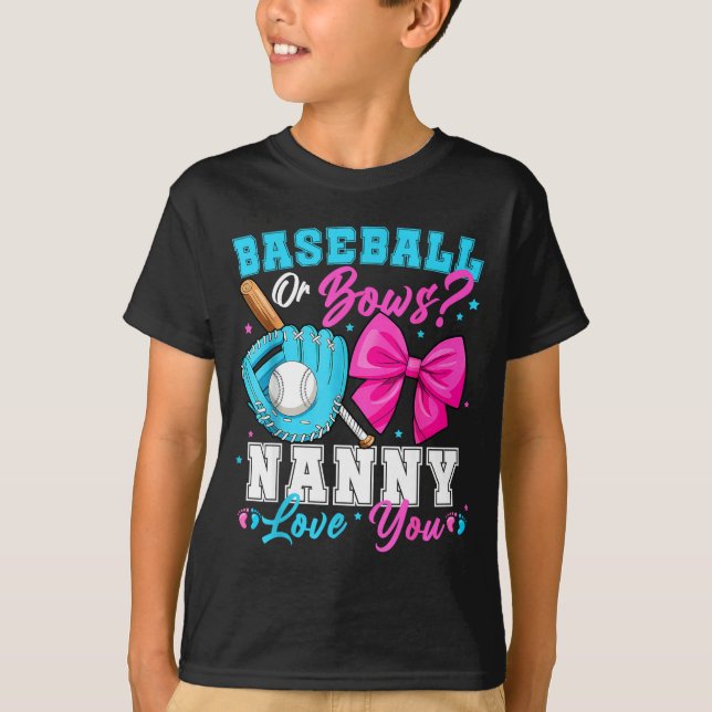 Camiseta Baseball Or Bows Nanny Loves You Gender Reveal Fam (Frente)