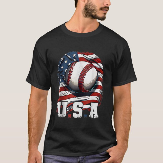 Camiseta Baseball USA American Flag I Patriótico 4 De Julho (Frente)