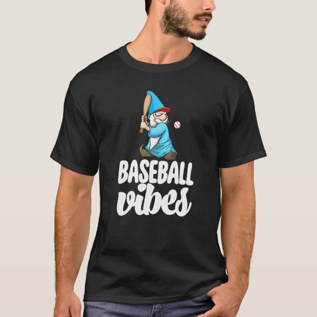 Camiseta Baseball Vibes Gnome  Baseball Game Celebration Wo (Frente)