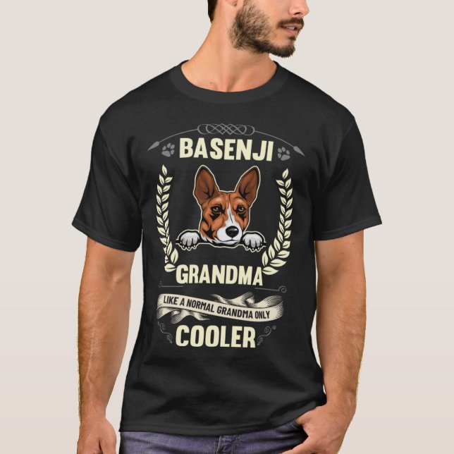 Camiseta Basenji Grandma Like A Normal Grandma Only Cooler (Frente)