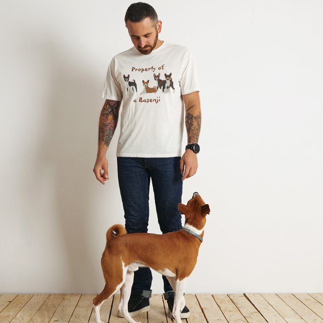 Camiseta Basenji Hound Property of Dog Breed (Criador carregado)