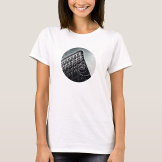 Camiseta básica de uso feminino