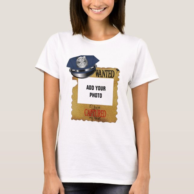 Camiseta básica de uso feminino (Frente)