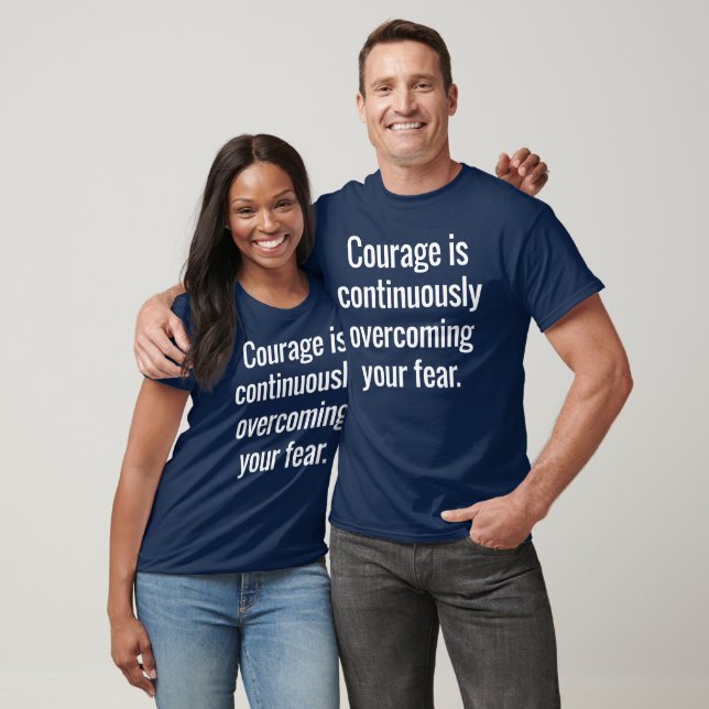 Camiseta Básica Escura de Coragem (Unissex)