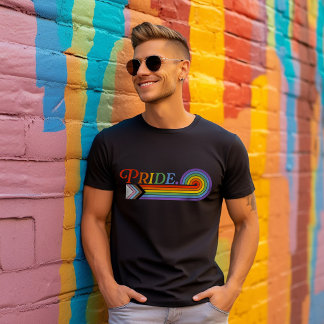 Camiseta Básica Escura Masculina Arco-Íris Orgulho