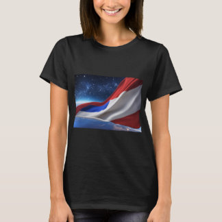 Camiseta Básica Feminina com Logotipo da Bandeira