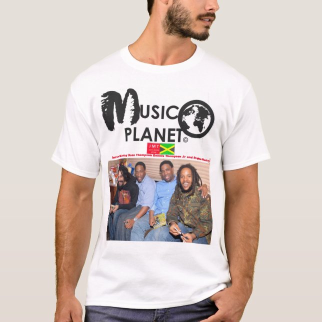 Camiseta Básica Masculina MUSIC PLANET (Frente)