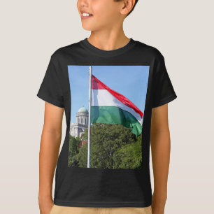 Camiseta Basílica de Esztergom e bandeira húngara