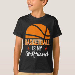 Camiseta Basquetebol é minha namorada jogador engraçado ama