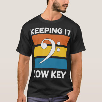 Camiseta Bass Clef: Mantendo sua música de baixa chave