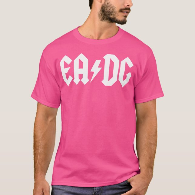 Camiseta Bass de Eadg 4 String - Estilo de Metal Pesado (Frente)