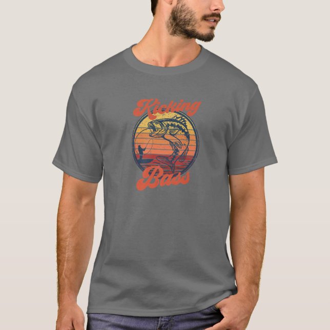 Camiseta Bass De Kicking - Pesca Engraçada De Bassas De Vin (Frente)