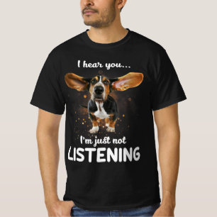 Camiseta basset hound eu ouço você não ouvindo design