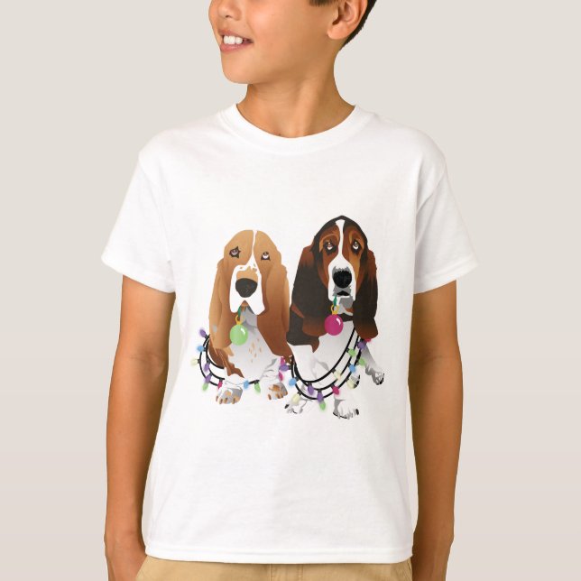 Camiseta Basset Hound Peace Love Joy Design de Natal (Frente)