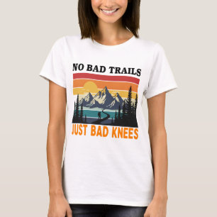 Camiseta Bastante Más Facas Engraçadas Caminhando Pau