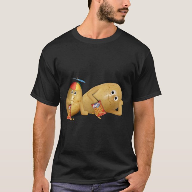 Camiseta Batatas com o pai dormindo no sofá (Frente)