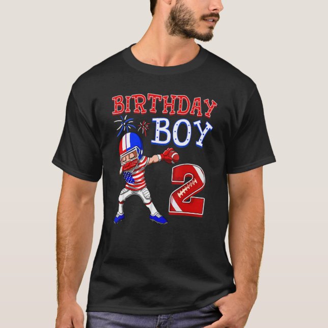 Camiseta Bater no American Football Birthday Boy 2 anos (Frente)