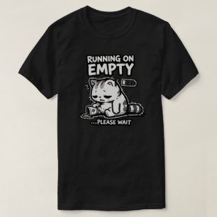 Camiseta Bateria Baixa Café Gato Sonolento Humor Design