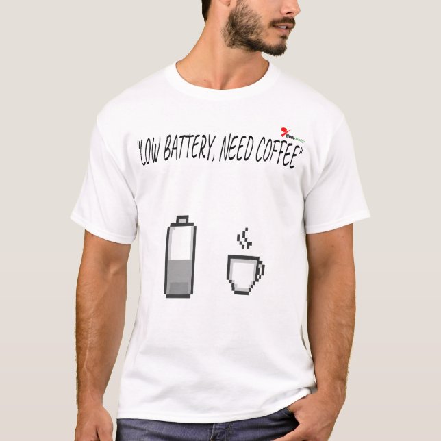 Camiseta "Bateria Fraca, Preciso de Café" (Frente)
