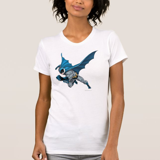 Camiseta Batman Leaps - Arm Forward (Frente)