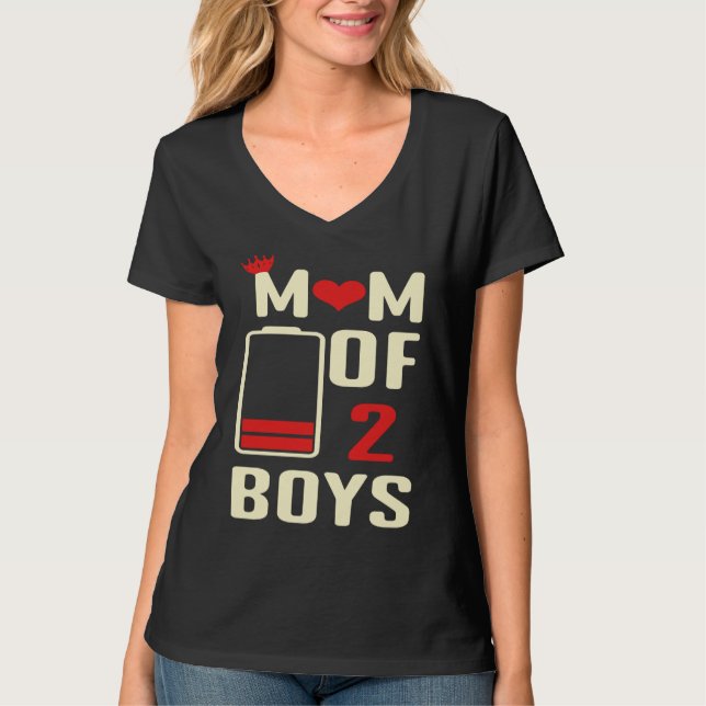 Camiseta Battery  Mom Of 2 Boys Love Mom Quotes Mother's Da (Frente)