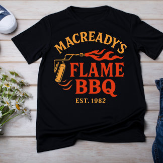 Camiseta BBQ de chama de Macready est 1982