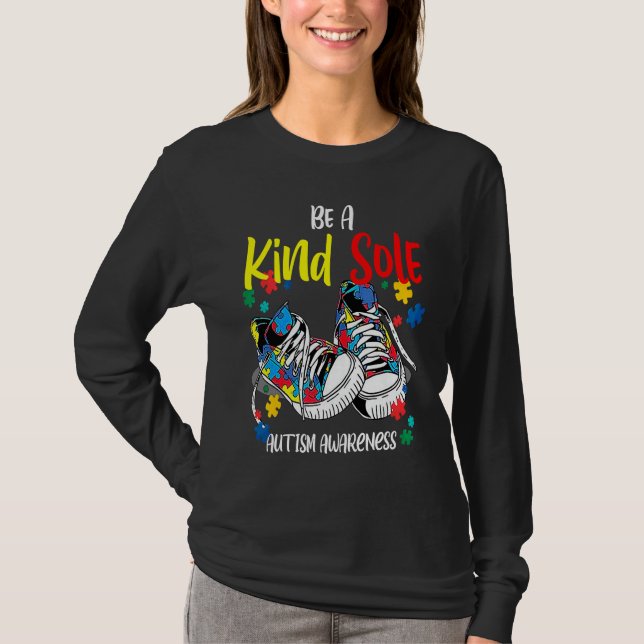 Camiseta Be A Kind Sole Autism Awareness Rainbow Trendy Puz (Frente)